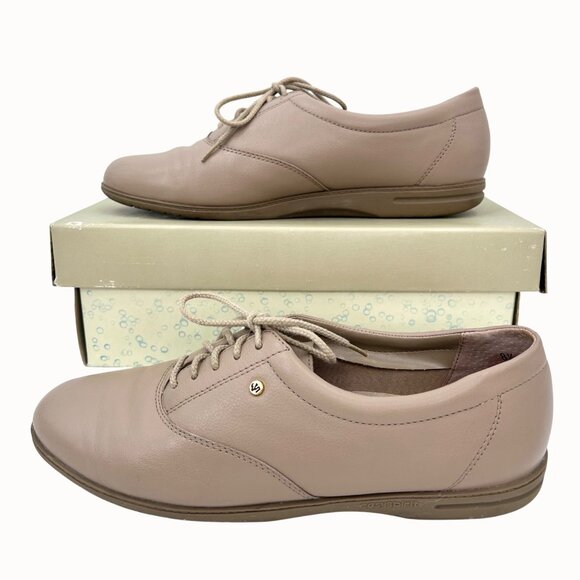 Easy Spirit Anti-Gravity Esmotion Taupe Leather Lace-Up Sneakers w/ Box 8.5B - Picture 2 of 10
